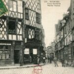 Bourges - Place Gordaine Vieille Maison