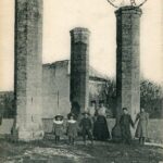Nîmes - Les trois Piliers
