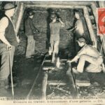 St Etienne- Mineurs au Travail- Avancement d'une Galerie