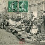 Le Puy - Place du marché couvert