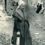 Chatel Guyon - Costume