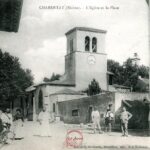 Charentay - La place et l'église