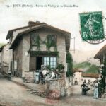 Joux - Route de Violay et la grande rue