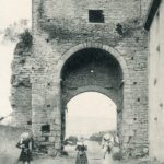 Cluny- Porte Romaine de St Mayeul