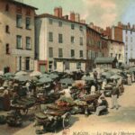 Macon- La Place de l 'Herberie et le Marché