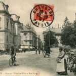 Chambéry - Place de l'Hotel de Ville et Rue Favre