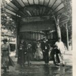 Paris Vécu - Sortie du Métropolitain
