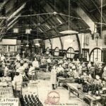 Fécamp - La Bénédictine- Salle d'Etiquetage