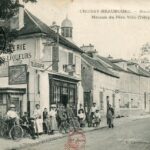 Croissy Beaubourg - Route de Paris- Maison du Père Vélo