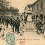 Cavaillon - Place et statue Castil Blaze