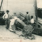 Les Sables d'Olonne- Sur Les Quais en face de la Poissonnerie