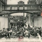 Puteaux - Usine de Dion et Bouton- la Rentrée des ouvriers