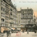 Place d'Albon et Eglise St-Nizier