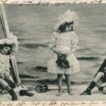 Trois Enfants à la Plage